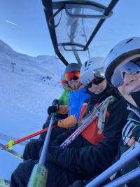 skiimage1v007.jpg