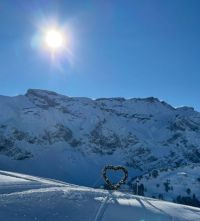 skiimage2v002.jpg