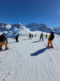 skiimage3v010.jpg
