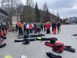 skiimage1h010.jpg