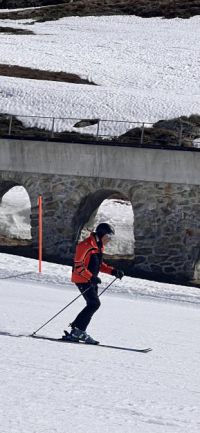 skiimage2v003.jpg
