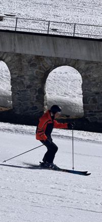 skiimage2v004.jpg