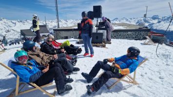skiimage4h005.jpg