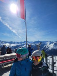 skiimage4v004.jpg