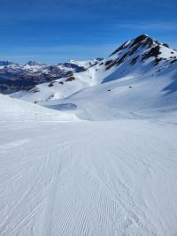 skiimage4v010.jpg