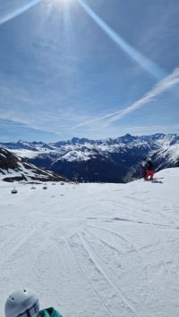 skiimage4v012.jpg