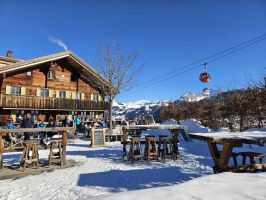 skiimage9h002.jpg